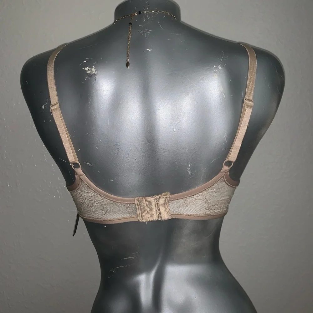 RENE ROFE NUDE BEIGE WIRELESS LIGHTLY PADDED LACE TRIPLE HOOK TSHIRT BRA 34C - Picture 4 of 6